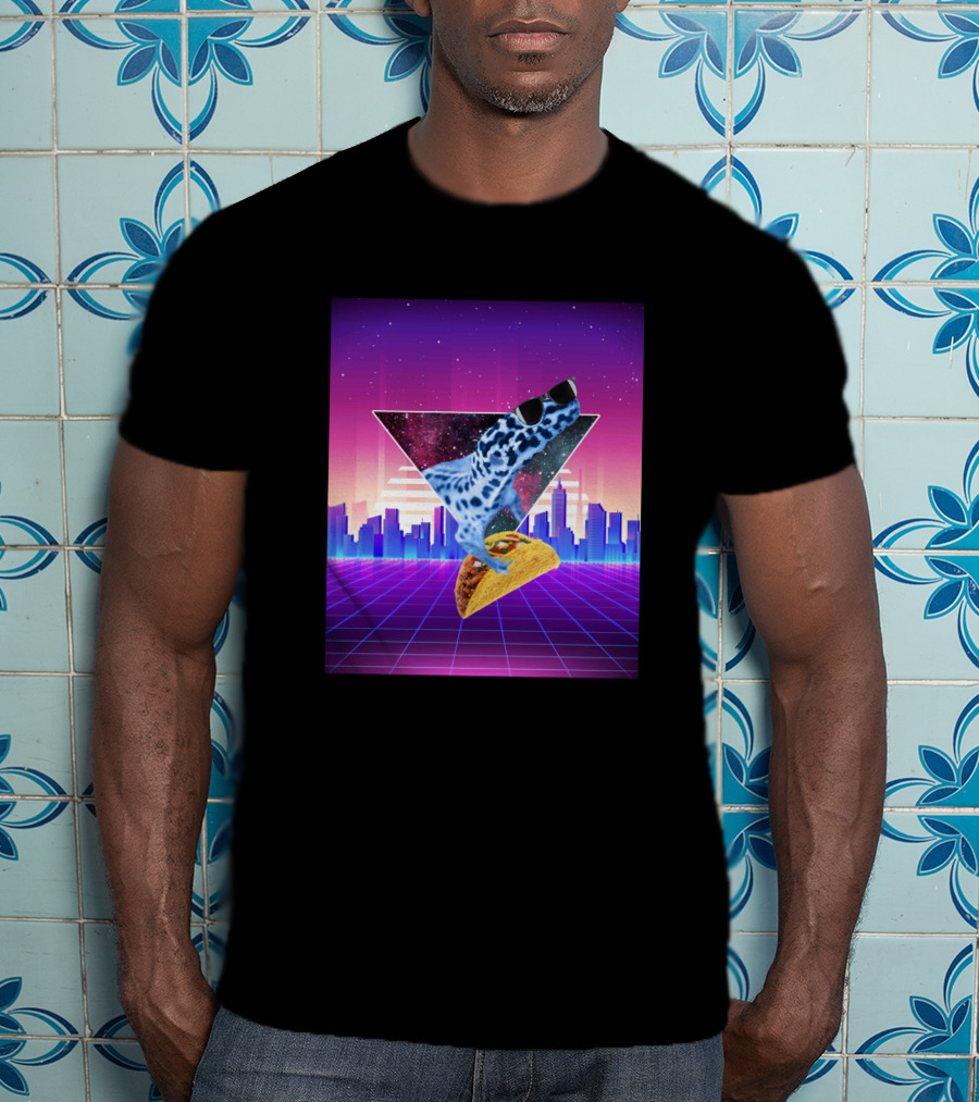 Aesthetic Synthwave Leopard Gecko Taco In Retro Urban Skyline T-Shirt