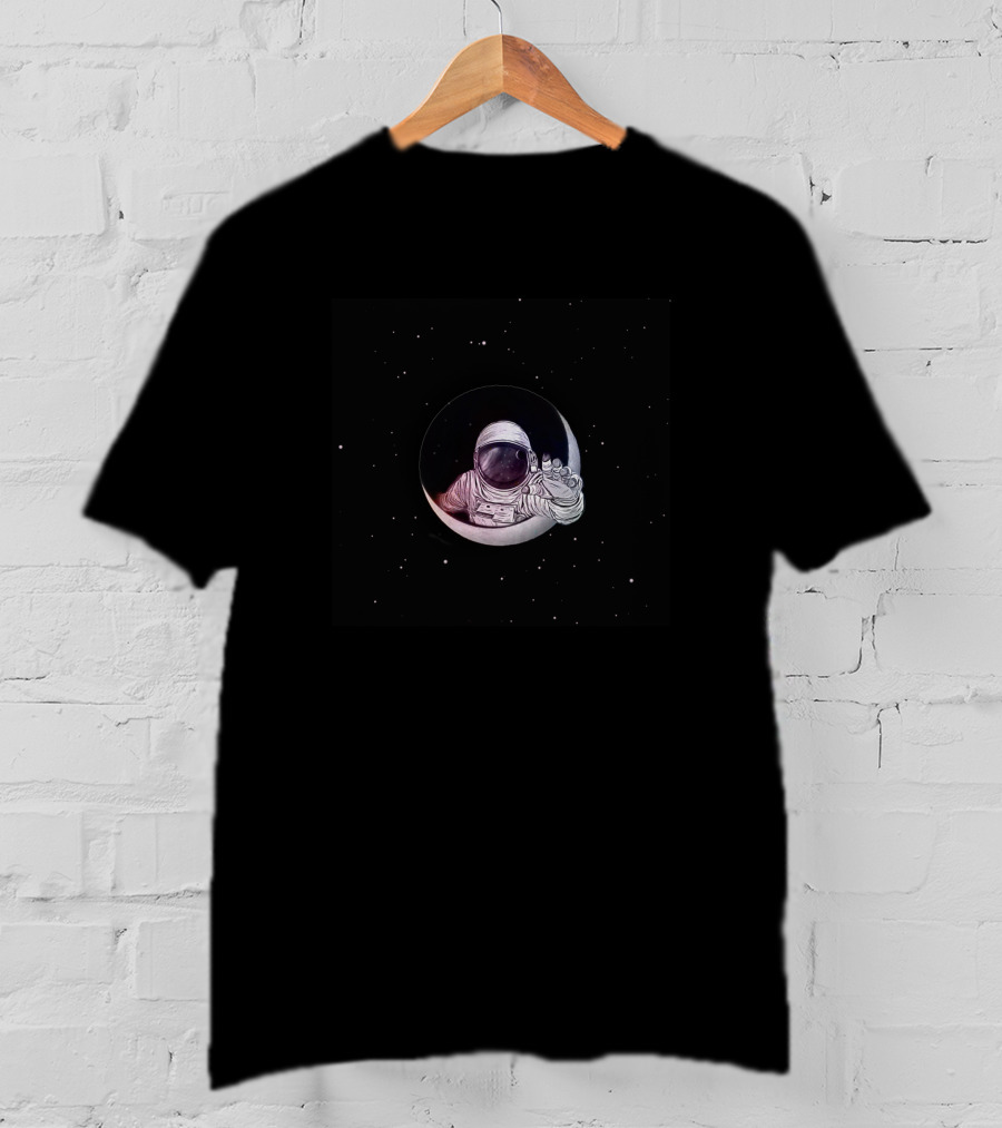 Astronaut Moon In Space 435695 T-Shirt