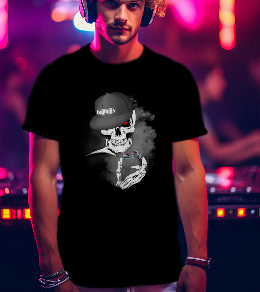 Big Dogs Motorcycle Riders Skull With Hat And Smoke Motif T-Shirt