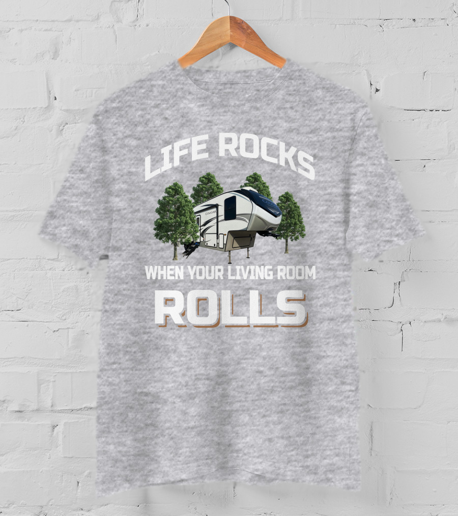 LIFE ROCKS WHEN YOUR LIVING ROOM ROLLS Keystone Cougar 29RKS T-Shirt