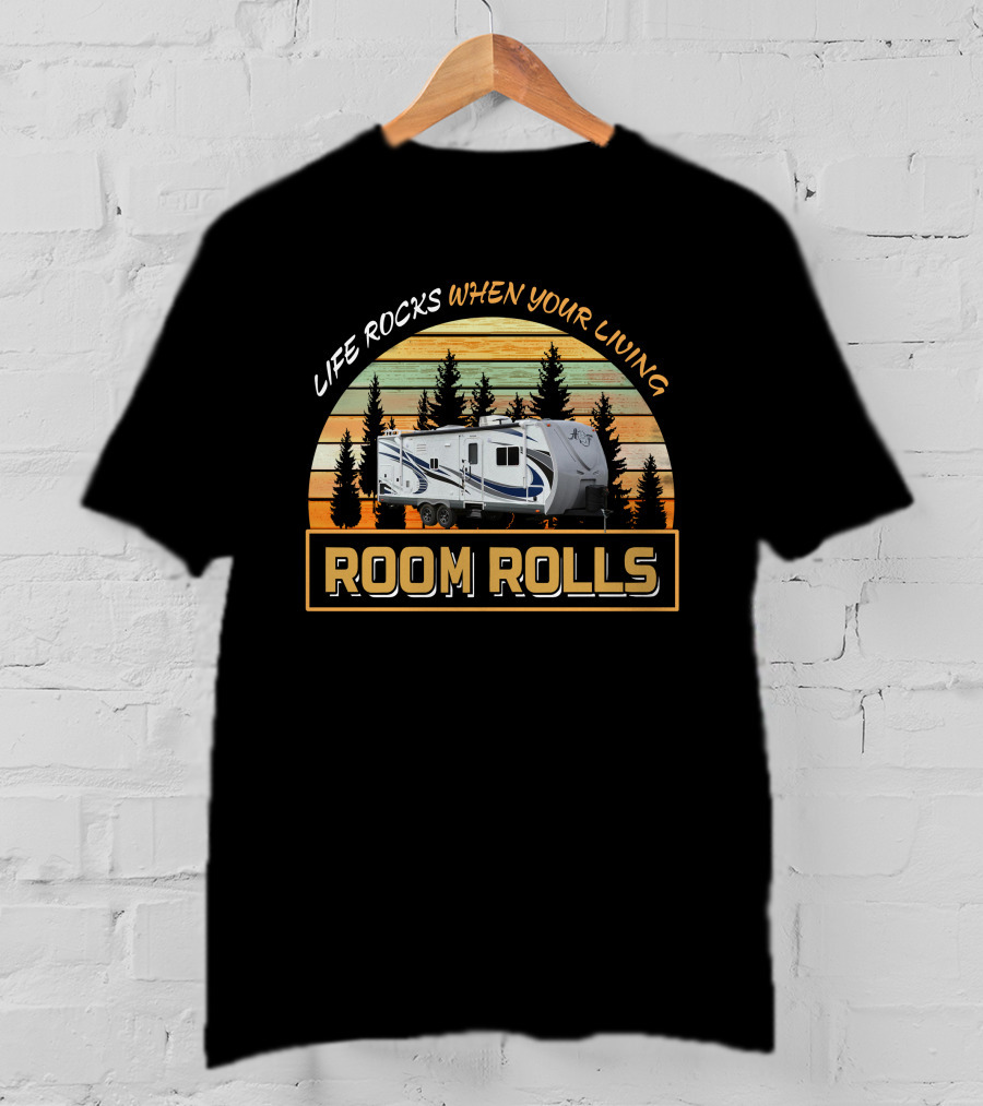 LIFE ROCKS WHEN YOUR LIVING ROOM ROLLS Northwood Arctic Fox 29L T-Shirt