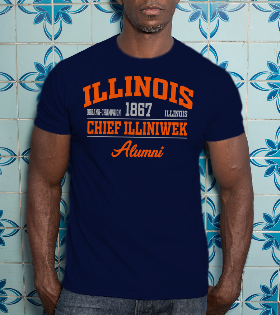 ILLINOIS URBANA-CHAMPAIGN 1867 CHIEF ILLINIWEK ALUMNI T-Shirt