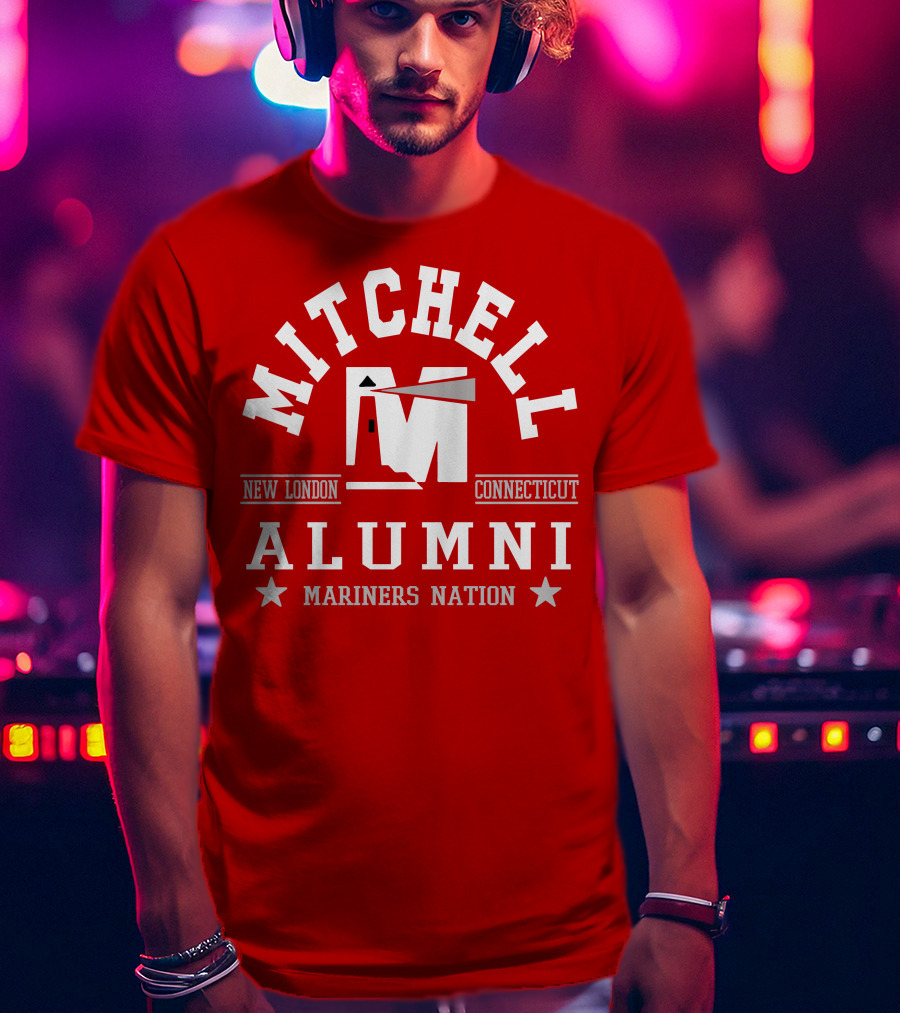 Mitchell College New London Connecticut Alumni Mariners Nation T-Shirt