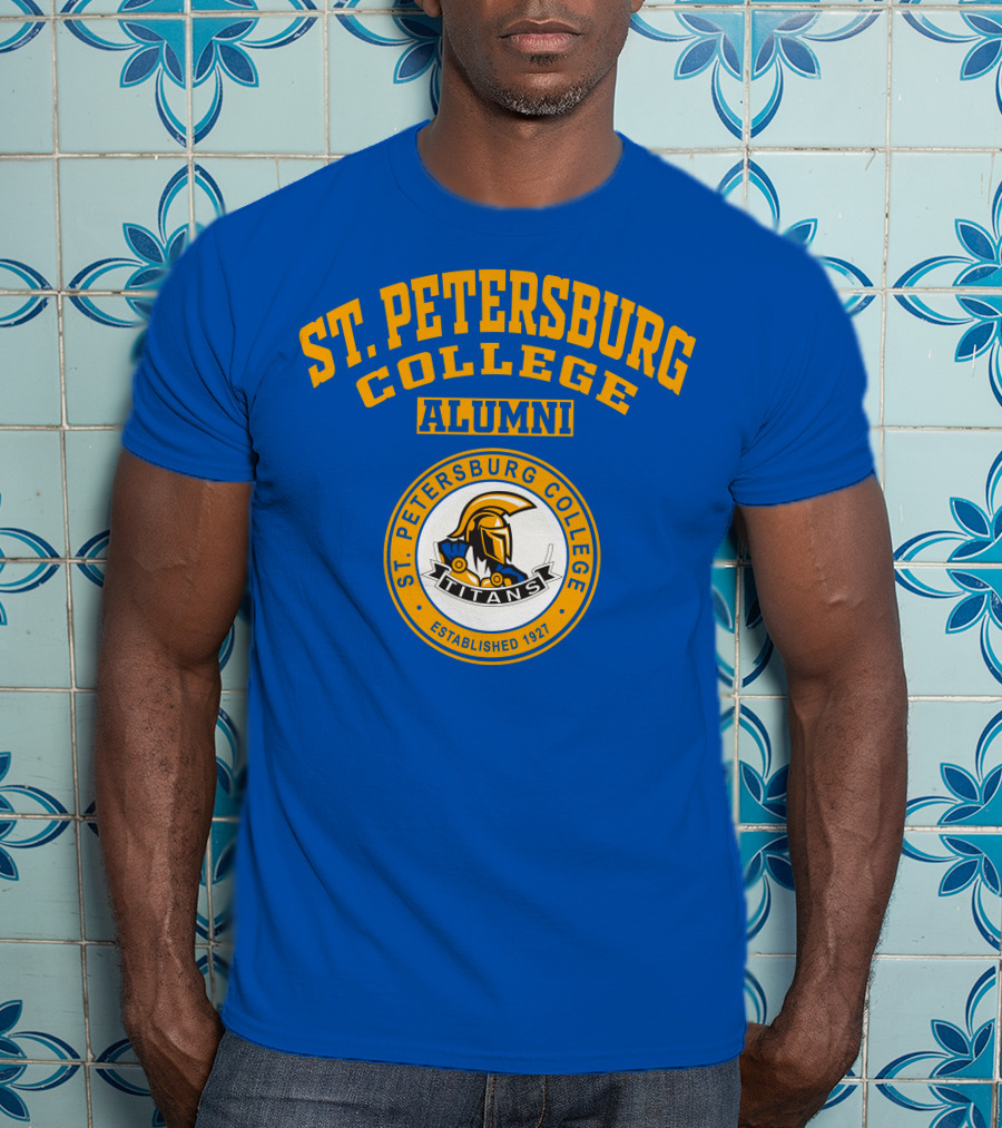 St Petersburg College Alumni Titans Established 1927 T-Shirt