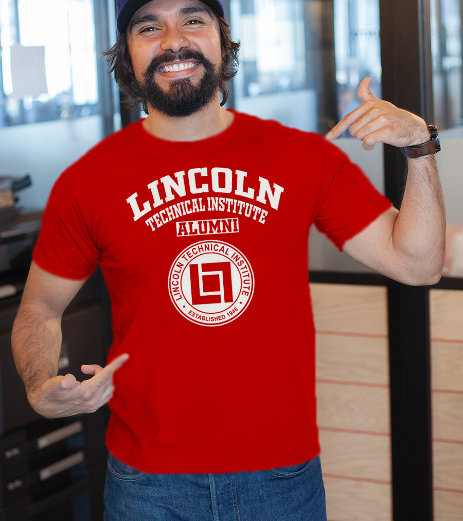 Lincoln Technical Institute Alumni Established 1946 T-Shirt