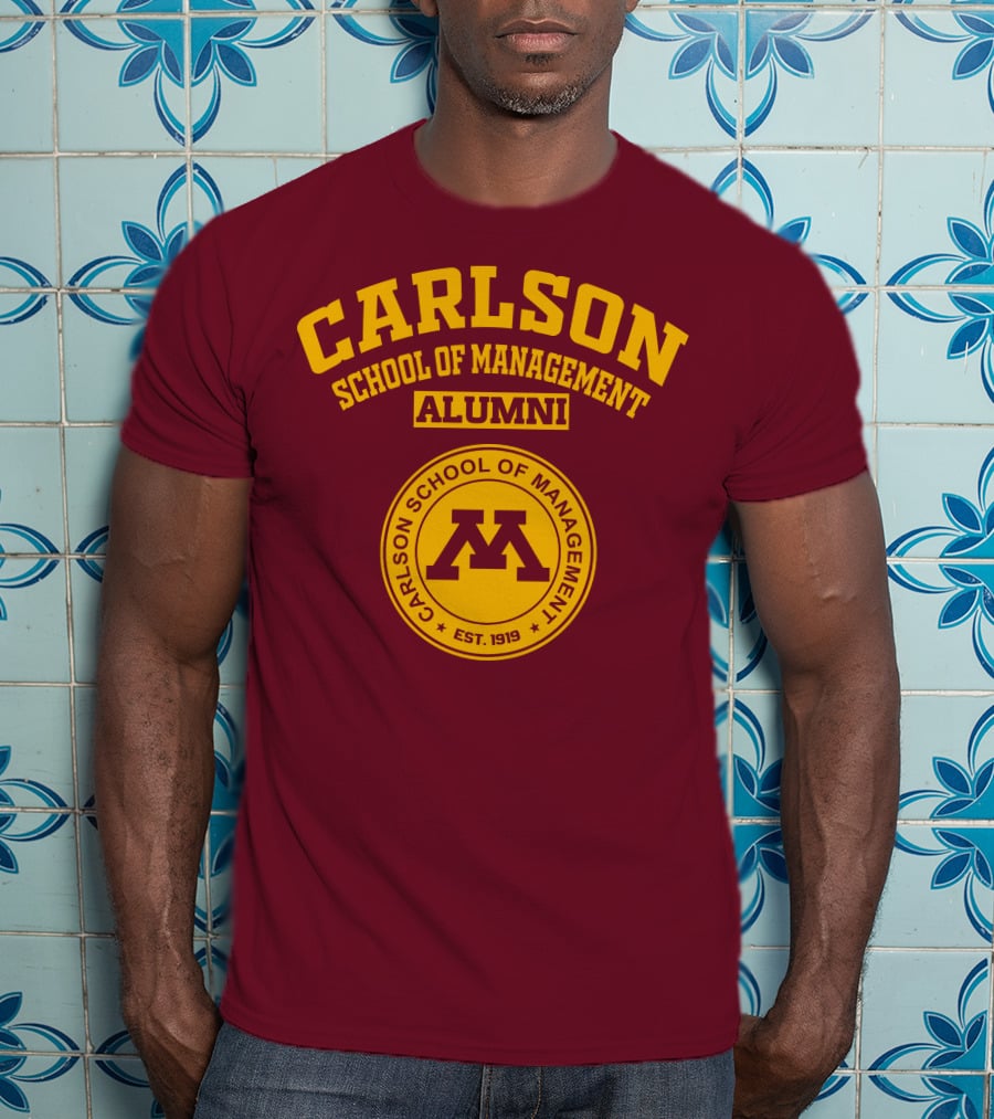 CARLSON SCHOOL OF MANAGEMENT ALUMNI EST. 1919 T-Shirt