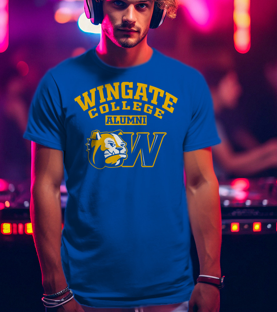 Wingate College Alumni Bulldog Mascot W T-Shirt