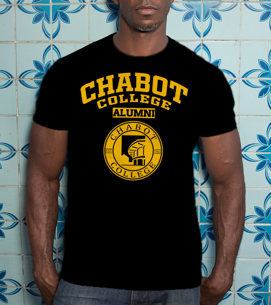 Chabot College Alumni EST 1961 T-Shirt