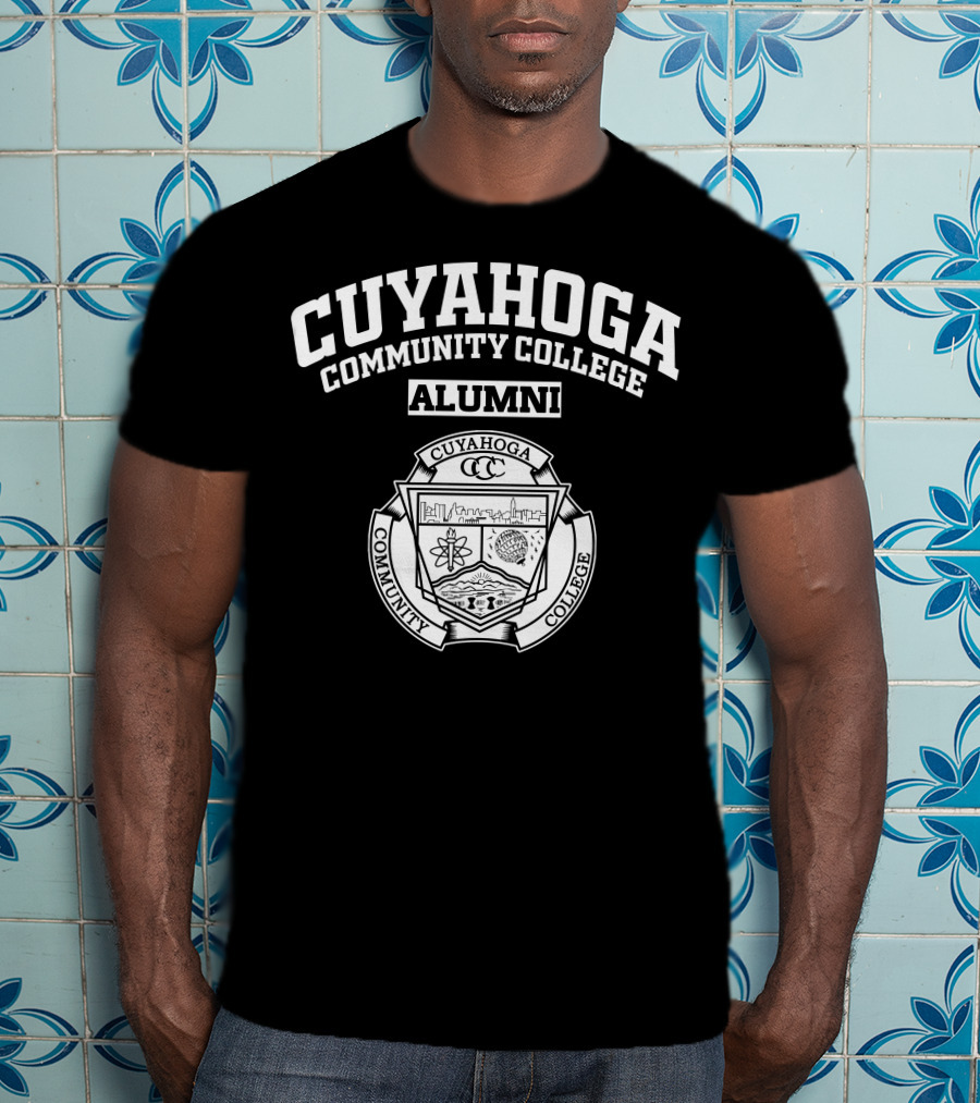 Cuyahoga Community College Alumni Crest Emblem T-Shirt