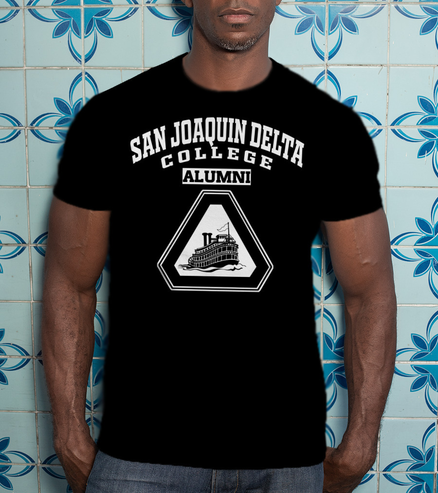 San Joaquin Delta College Alumni Steamboat Emblem T-Shirt