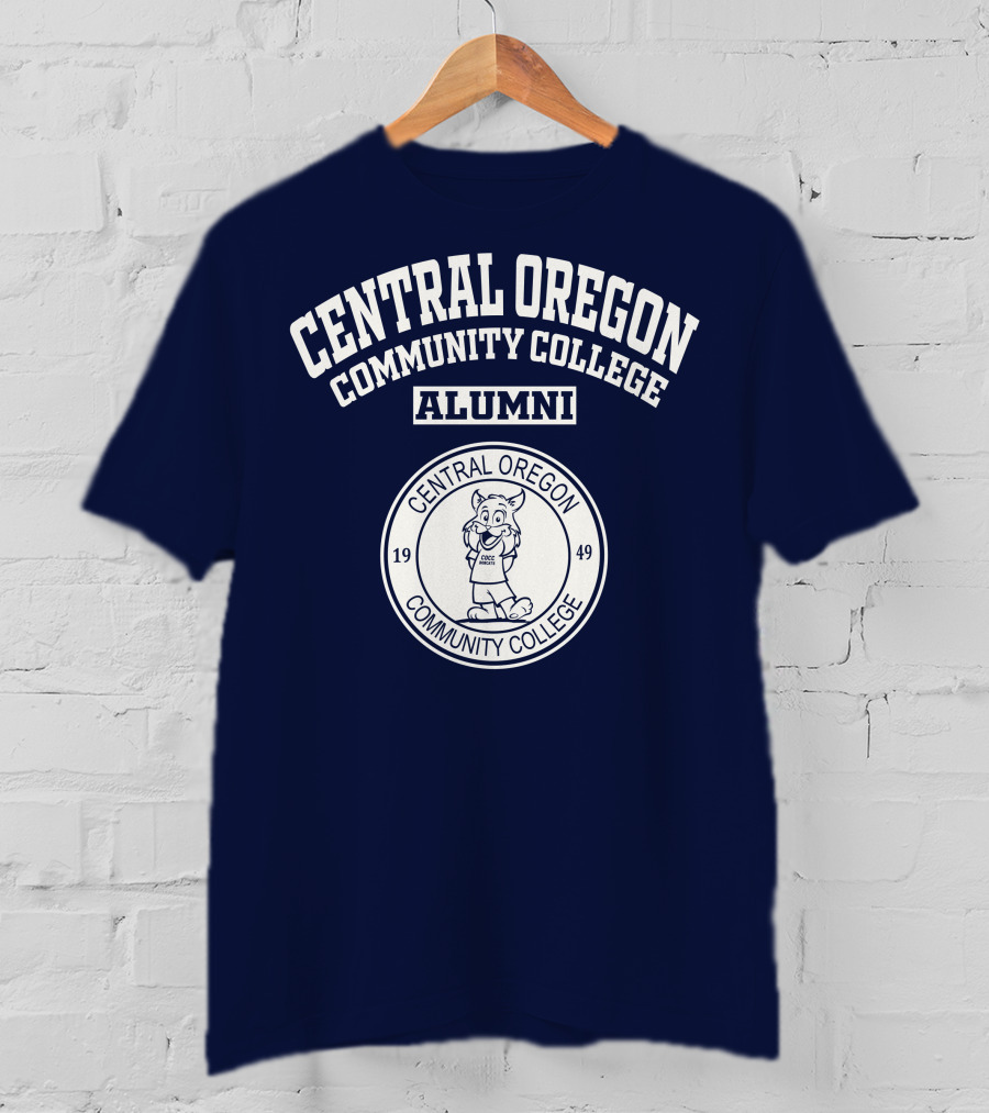 Central Oregon Community College Alumni 1949 Mascot Emblem T-Shirt