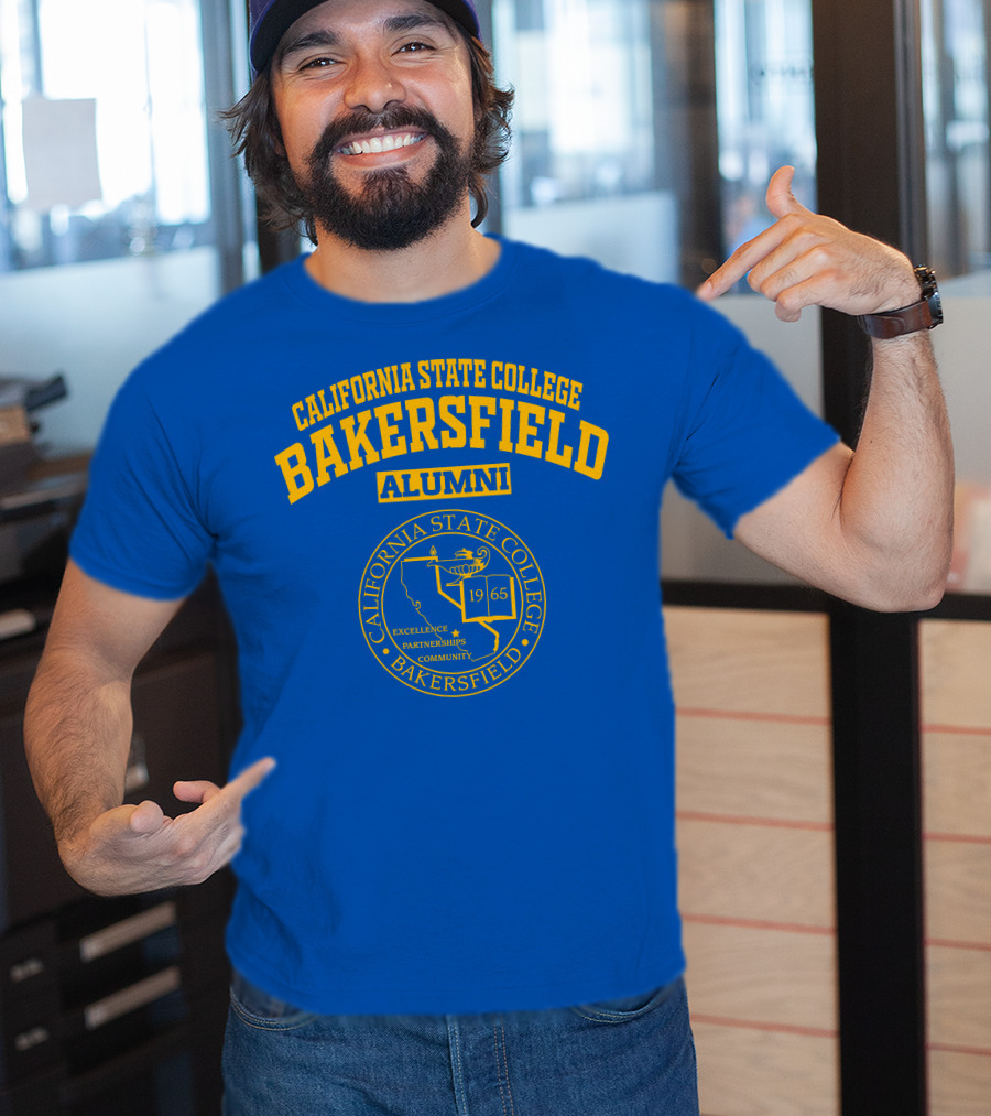 California State College Bakersfield Alumni 1965 Excellence Partnerships Community Seal T-Shirt