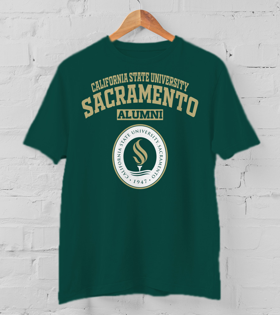 CALIFORNIA STATE UNIVERSITY SACRAMENTO ALUMNI 1947 T-Shirt