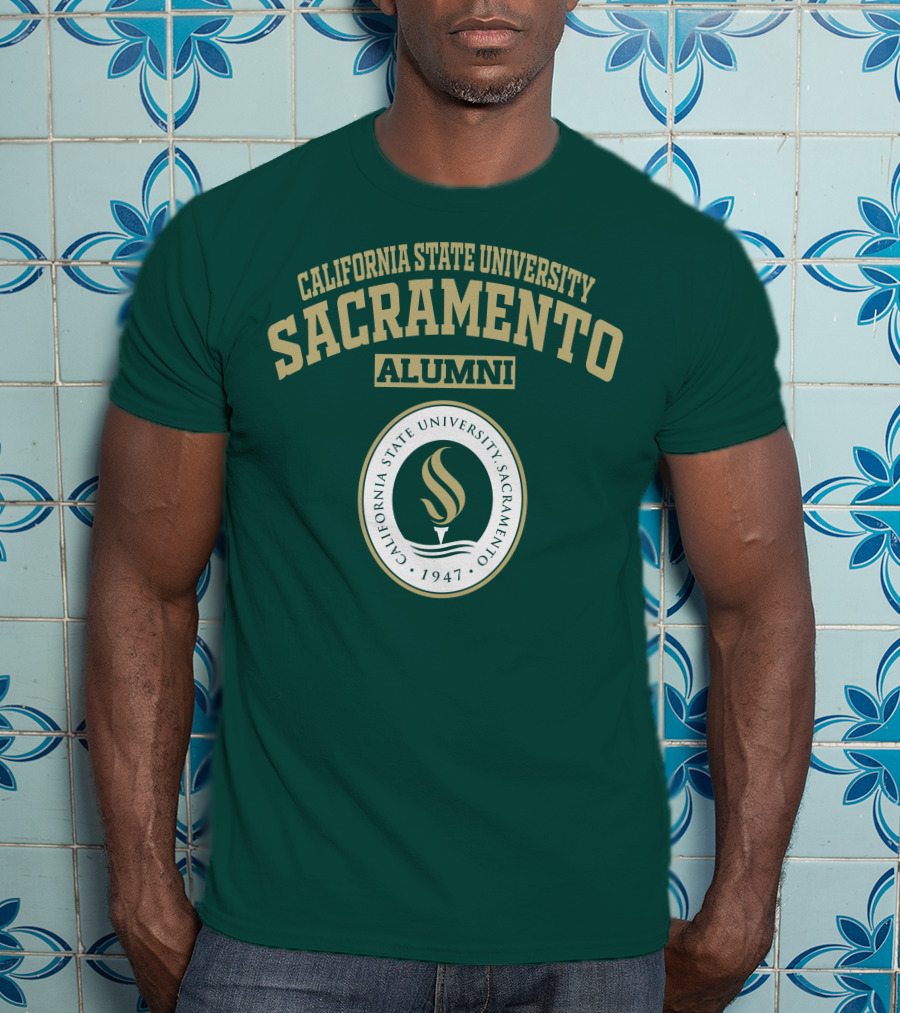 CALIFORNIA STATE UNIVERSITY SACRAMENTO ALUMNI 1947 T-Shirt
