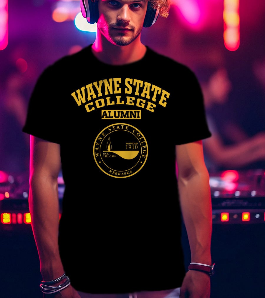 Wayne State College Alumni Nebraska Founded 1910 T-Shirt