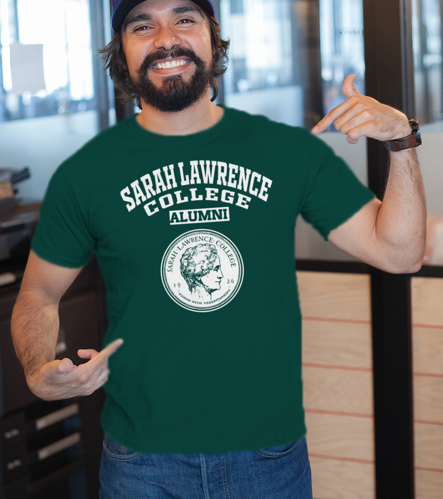 Sarah Lawrence College Alumni 1926 Wisdom With Understanding T-Shirt