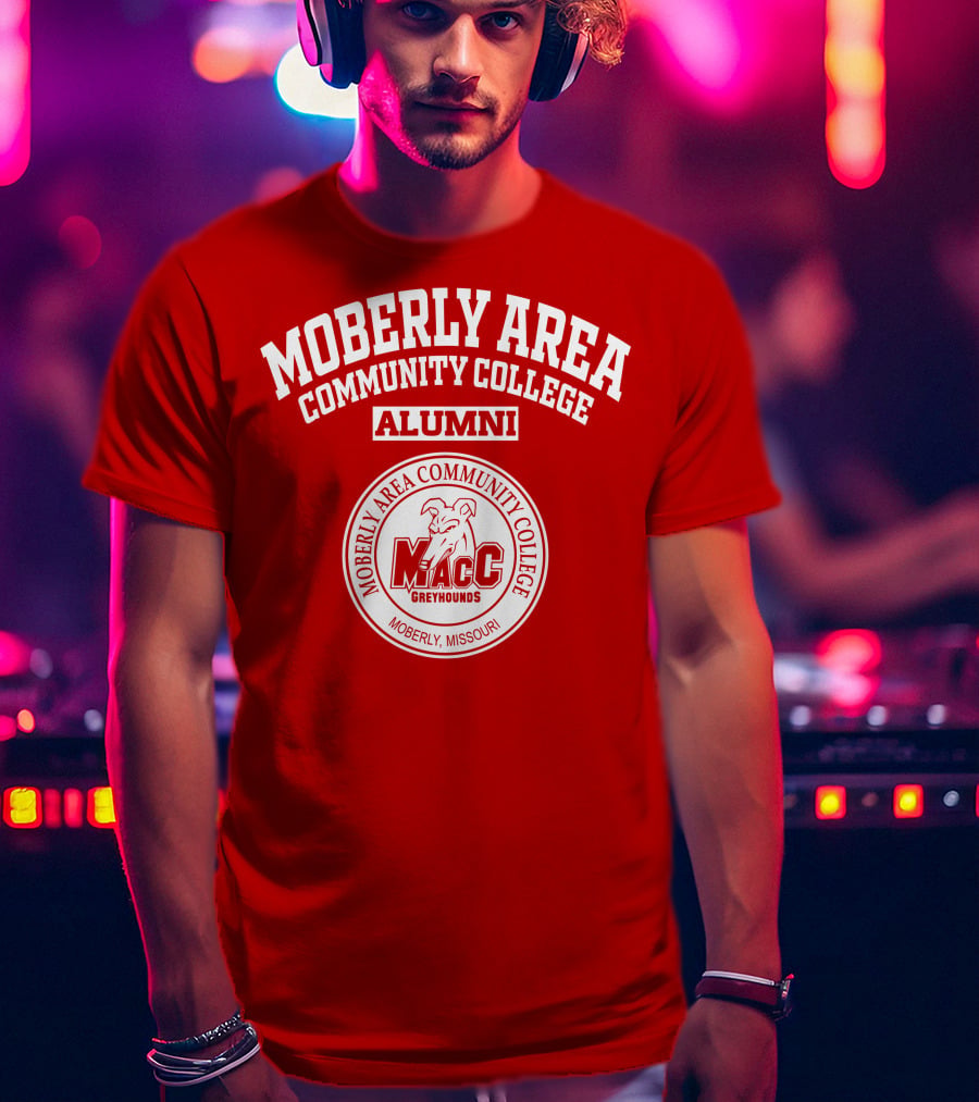 Moberly Area Community College Alumni MACC Greyhounds Moberly Missouri T-Shirt