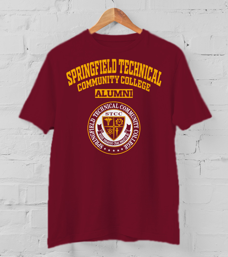 Springfield Technical Community College Alumni STCC Honor Mandao Cras Parturus T-Shirt