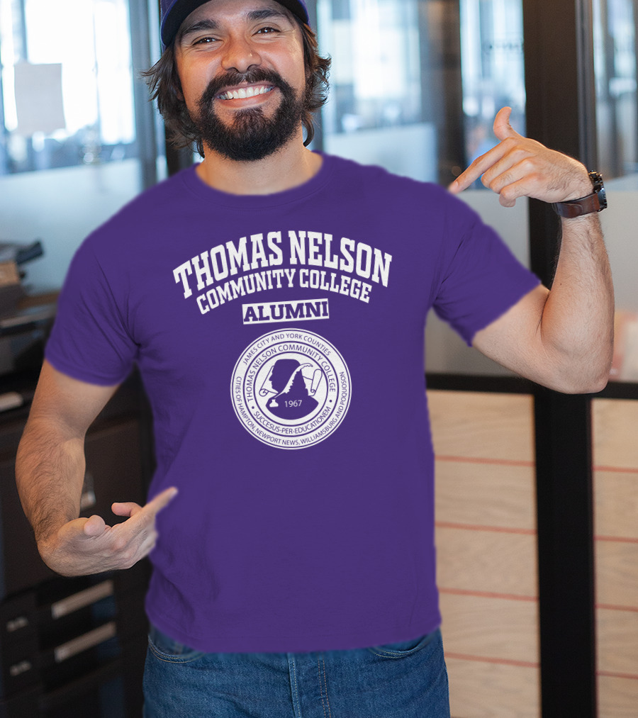 Thomas Nelson Community College Alumni 1967 Seal James City And York Counties Hampton Newport News Williamsburg Poquoson T-Shirt