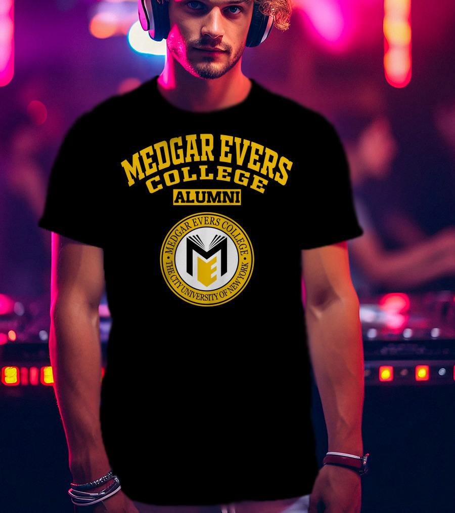 Medgar Evers College Alumni The City University Of New York T-Shirt