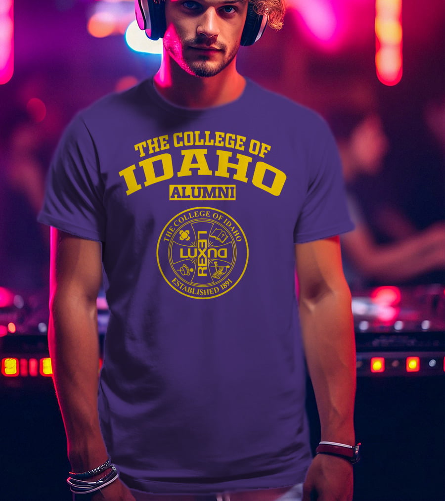 The College Of Idaho Alumni Lux Rex Established 1891 T-Shirt