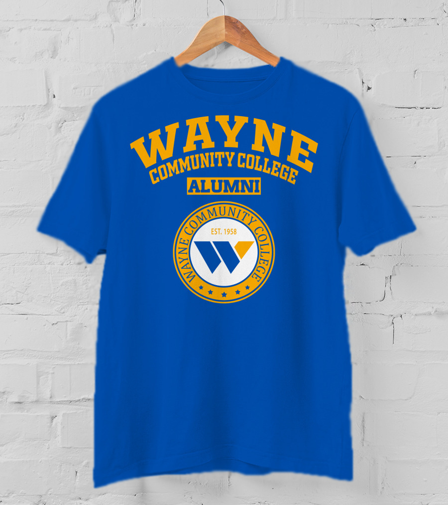 Wayne Community College Alumni EST. 1958 T-Shirt