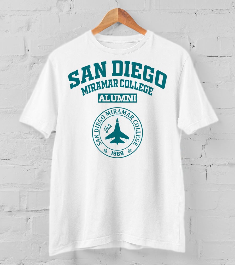 SAN DIEGO MIRAMAR COLLEGE ALUMNI JETS 1969 T-Shirt