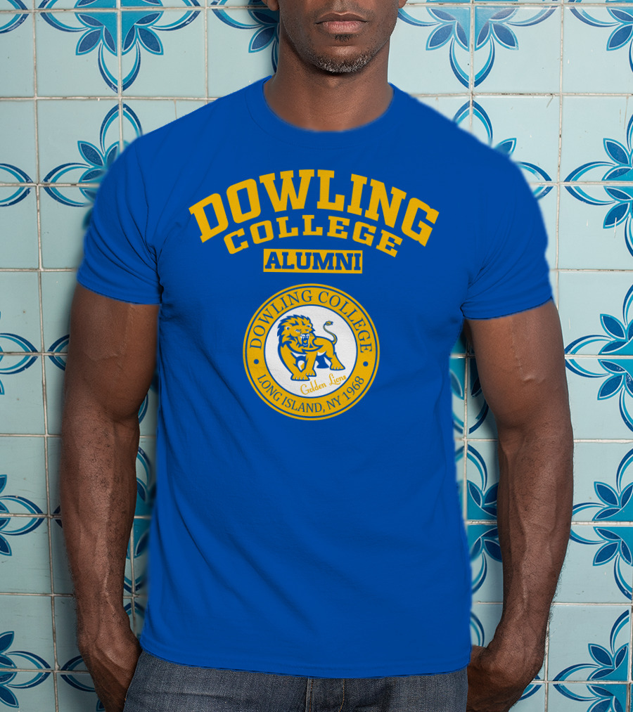 Dowling College Alumni Golden Lions Long Island NY 1968 T-Shirt