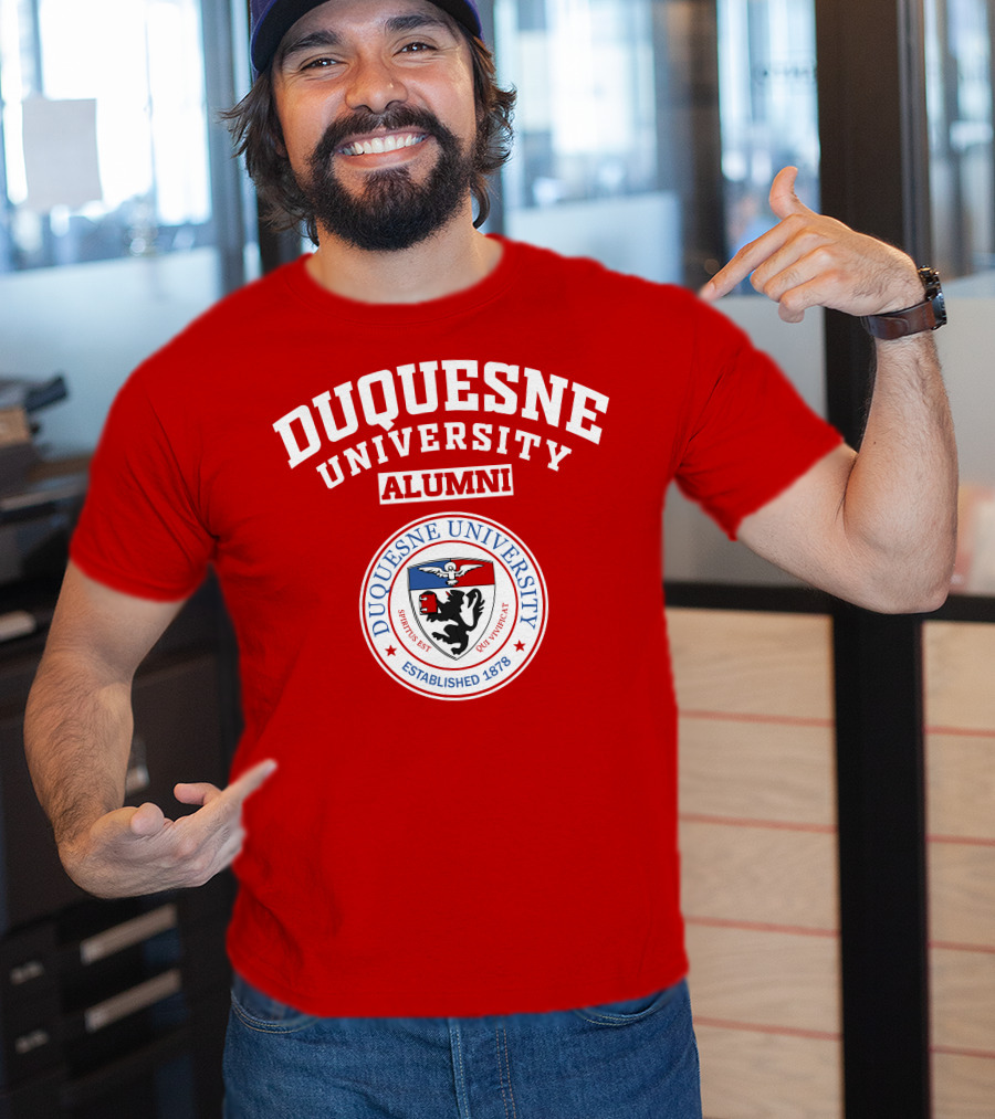 Duquesne University Alumni Spiritus Est Quit Vicit Established 1878 T-Shirt