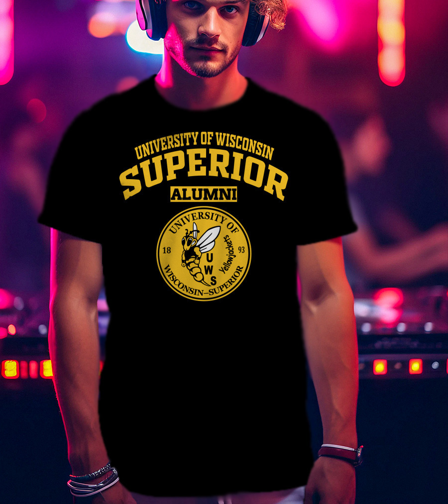 University Of Wisconsin Superior Alumni Uws Yellowjackets 1893 T-Shirt