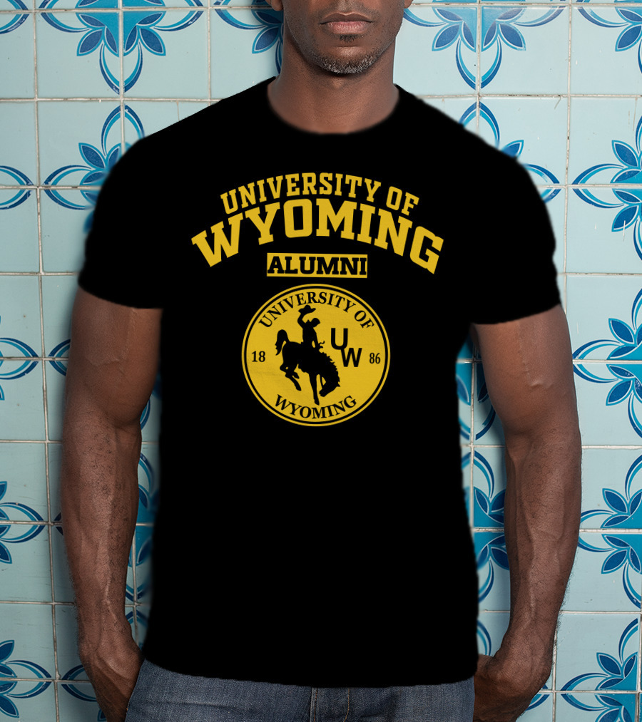 UNIVERSITY OF WYOMING ALUMNI 1886 UW T-Shirt