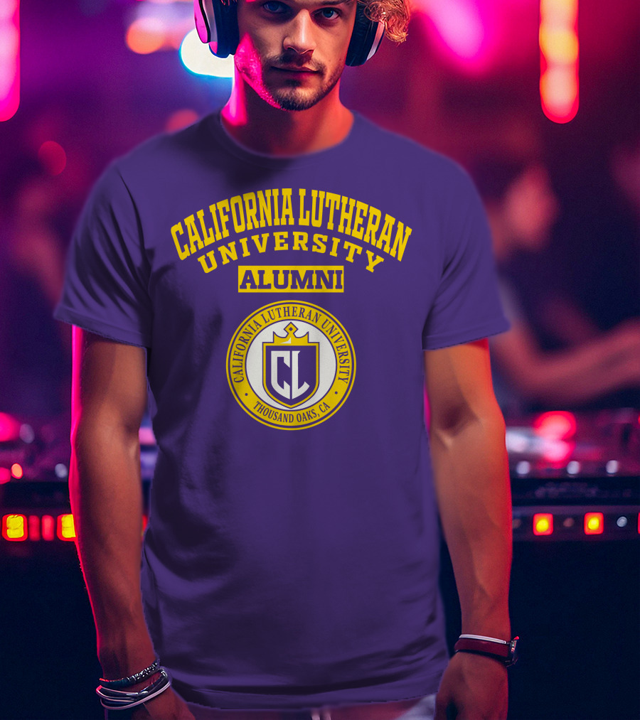 California Lutheran University Alumni Seal Thousand Oaks CA T-Shirt