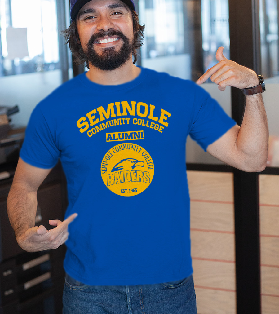 SEMINOLE COMMUNITY COLLEGE ALUMNI RAIDERS EST. 1965 T-Shirt