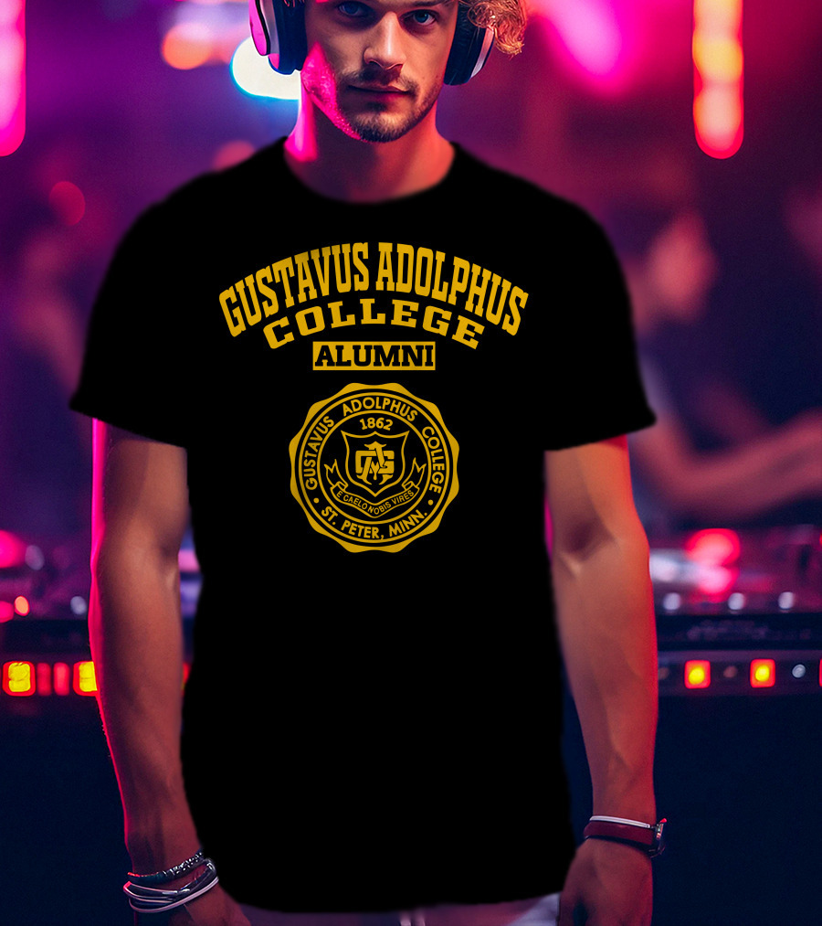 Gustavus Adolphus College Alumni 1862 St. Peter Minn. C. Caelo Nobis Vires T-Shirt
