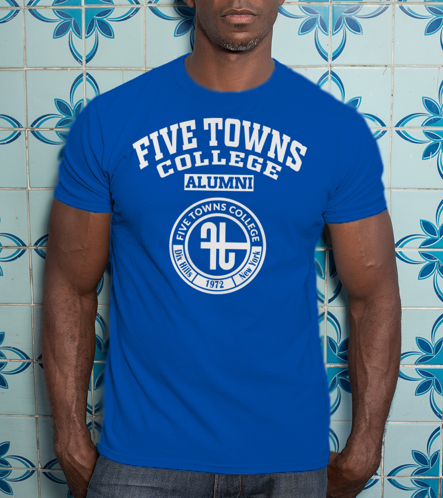 Five Towns College Alumni Dix Hills New York 1972 T-Shirt
