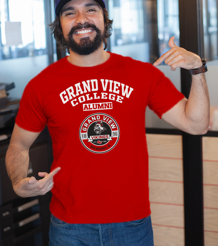 Grand View College Alumni Vikings Est 1896 Des Moines IA T-Shirt