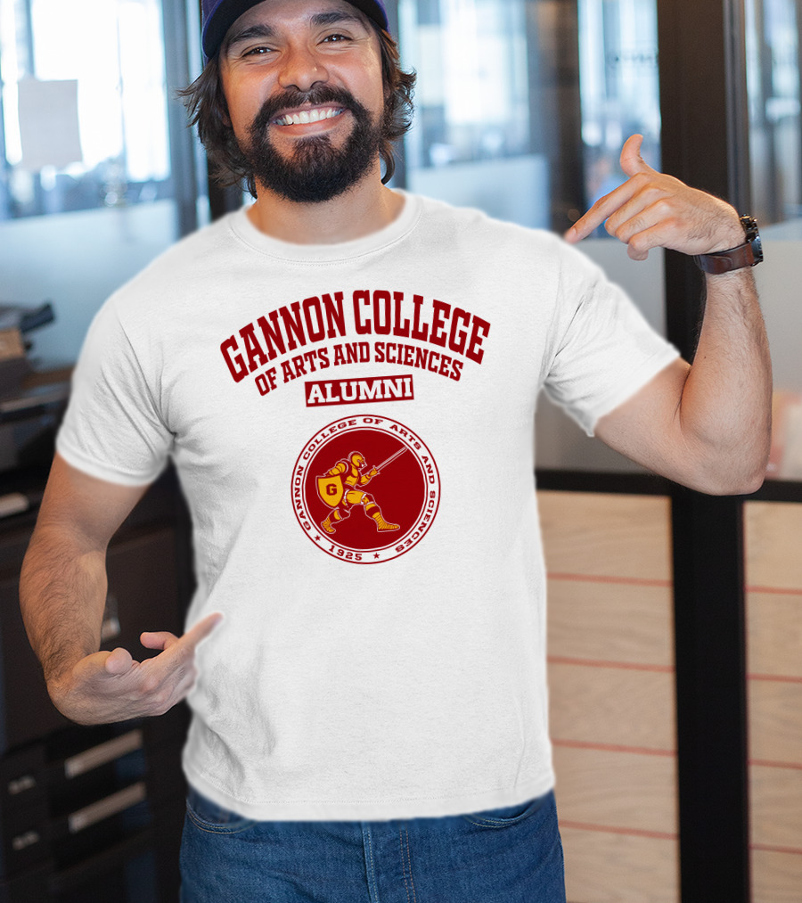 Gannon College Of Arts And Sciences Alumni 1925 Knight Emblem T-Shirt