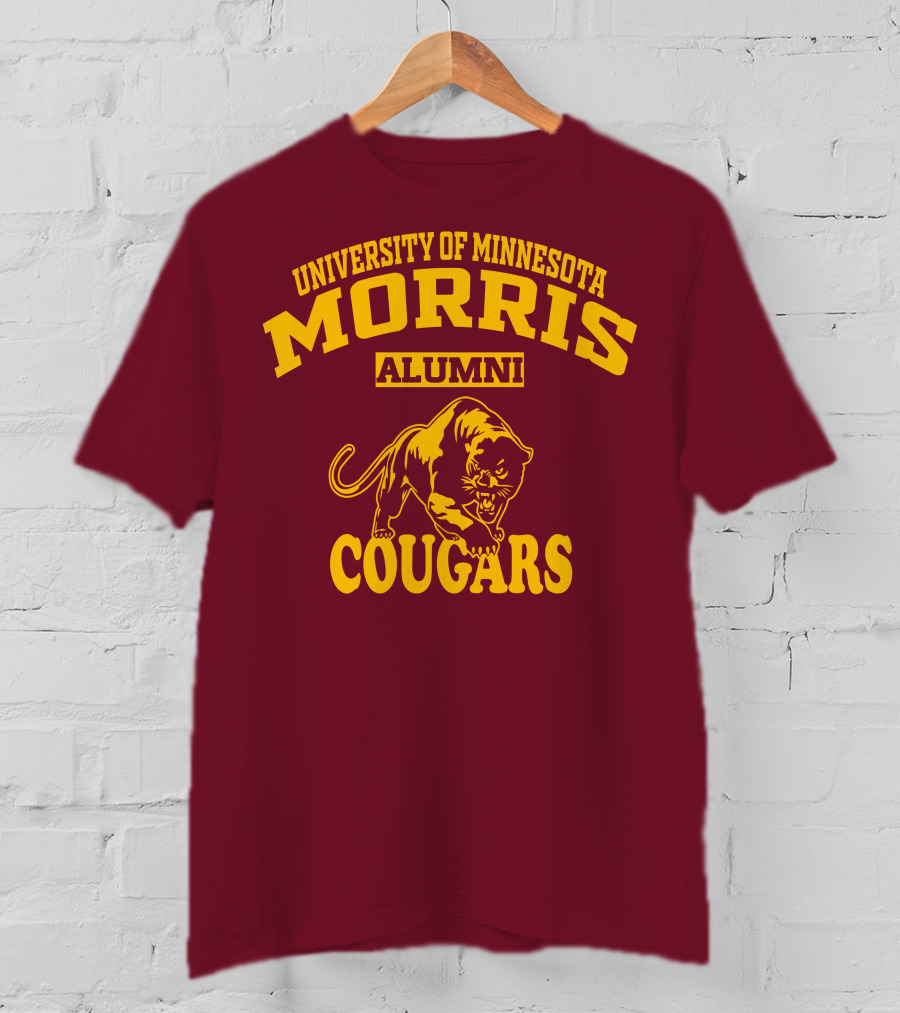 University Of Minnesota Morris Alumni Cougars T-Shirt