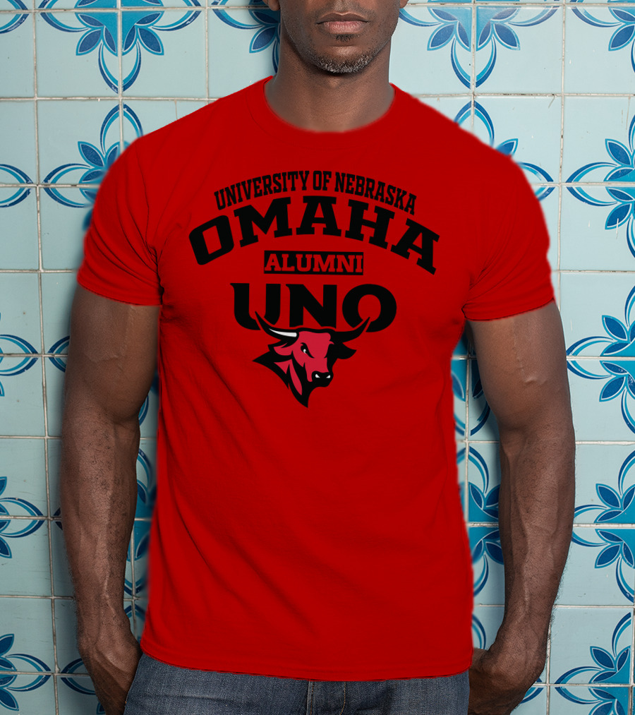 University Of Nebraska Omaha UNO Alumni Bull T-Shirt