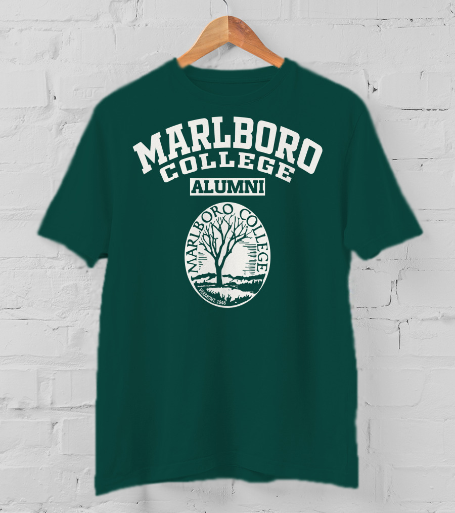 MARLBORO COLLEGE ALUMNI VERMONT 1946 T-Shirt