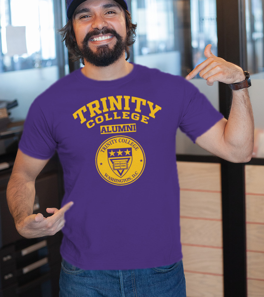 Trinity College Alumni Washington D.C. Seal T-Shirt