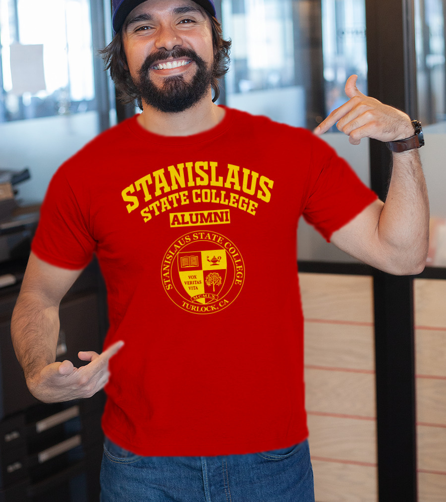 Stanislaus State College Alumni Seal Turlock CA Vox Veritas Vita T-Shirt