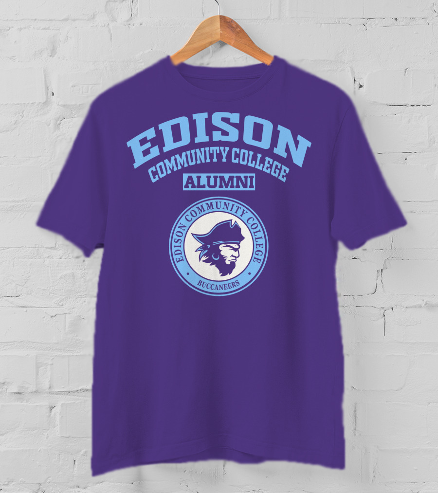 Edison Community College Alumni Buccaneers T-Shirt