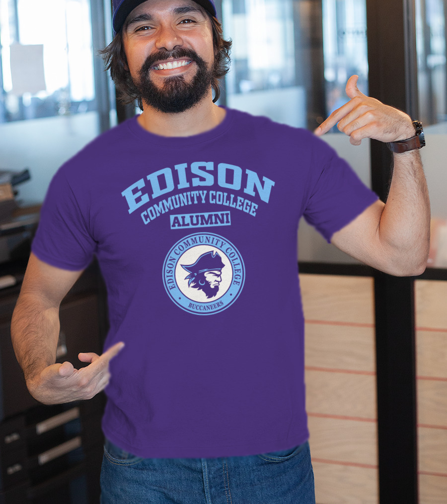 Edison Community College Alumni Buccaneers T-Shirt