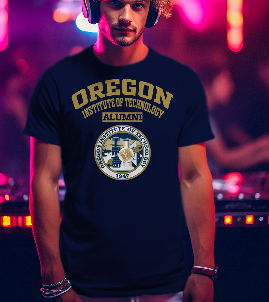 Oregon Institute Of Technology Alumni 1947 Crest T-Shirt