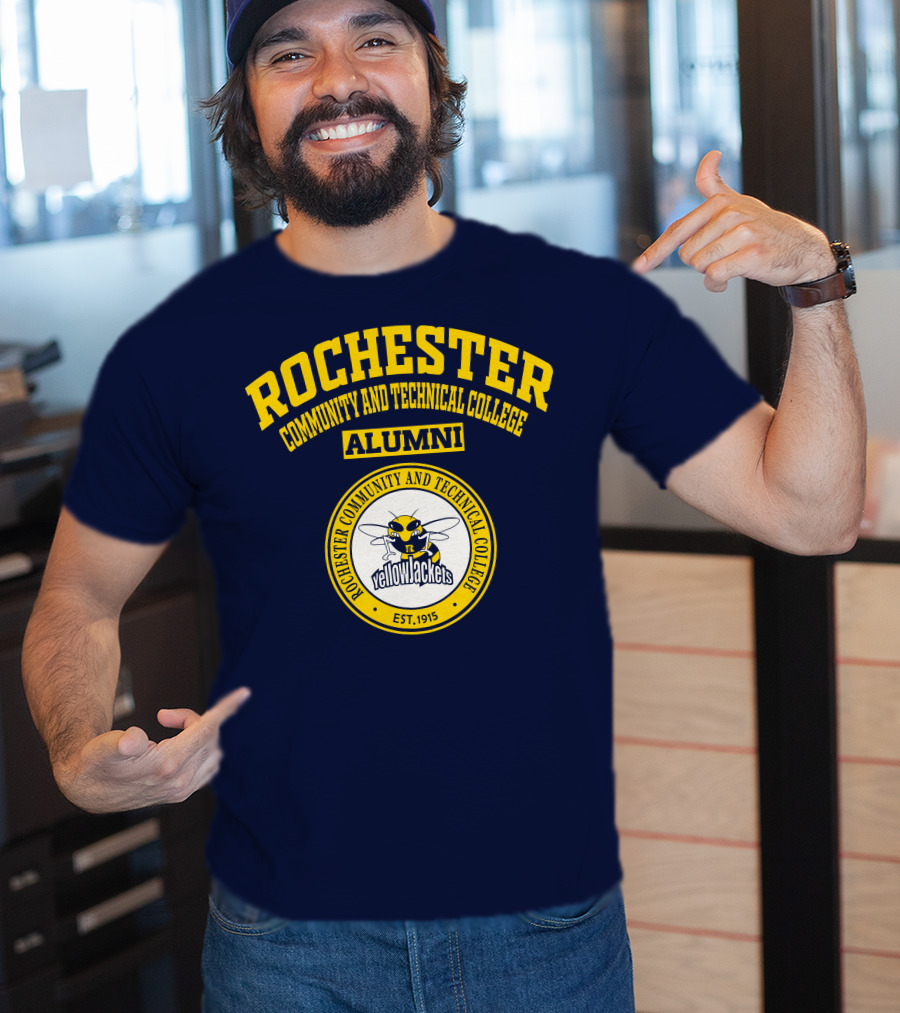 Rochester Community And Technical College Alumni YellowJackets Est. 1915 T-Shirt