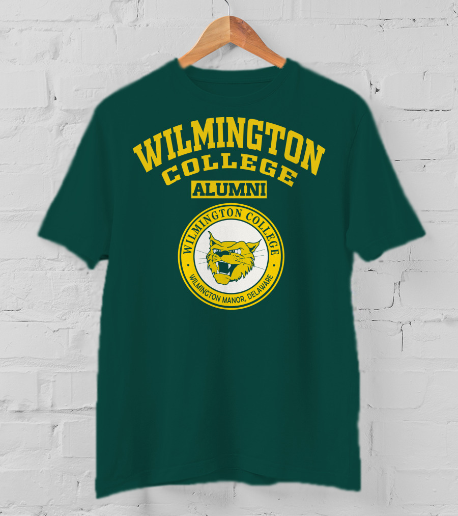 Wilmington College Alumni Wilmington Manor Delaware Wildcats T-Shirt