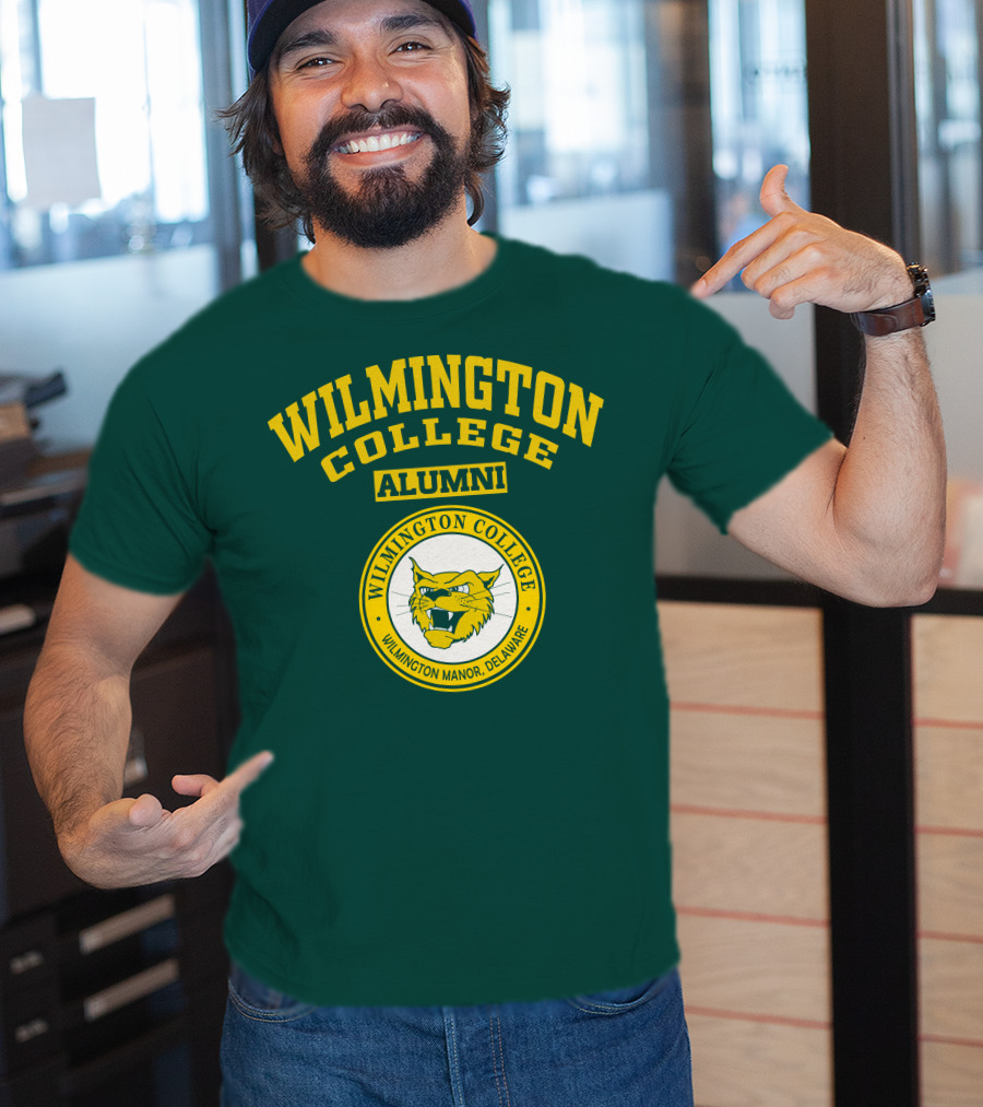 Wilmington College Alumni Wilmington Manor Delaware Wildcats T-Shirt