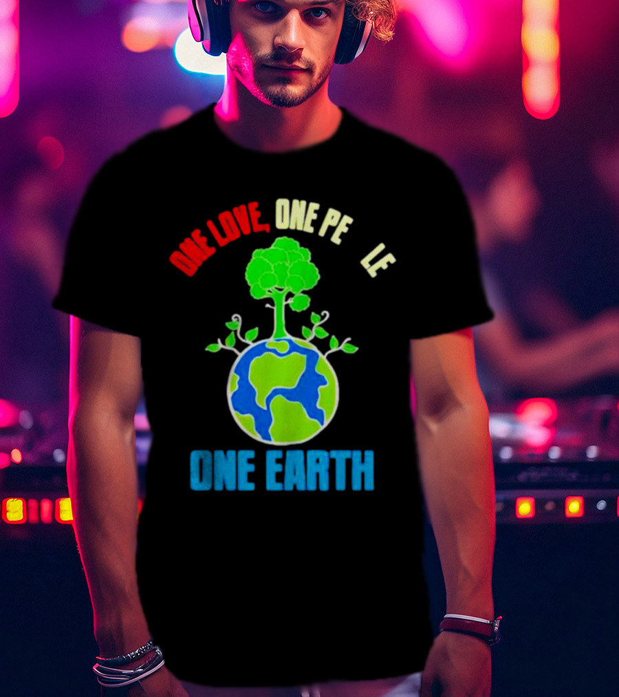 One Love One People One Earth Green Tree Globe Earth Day T-Shirt