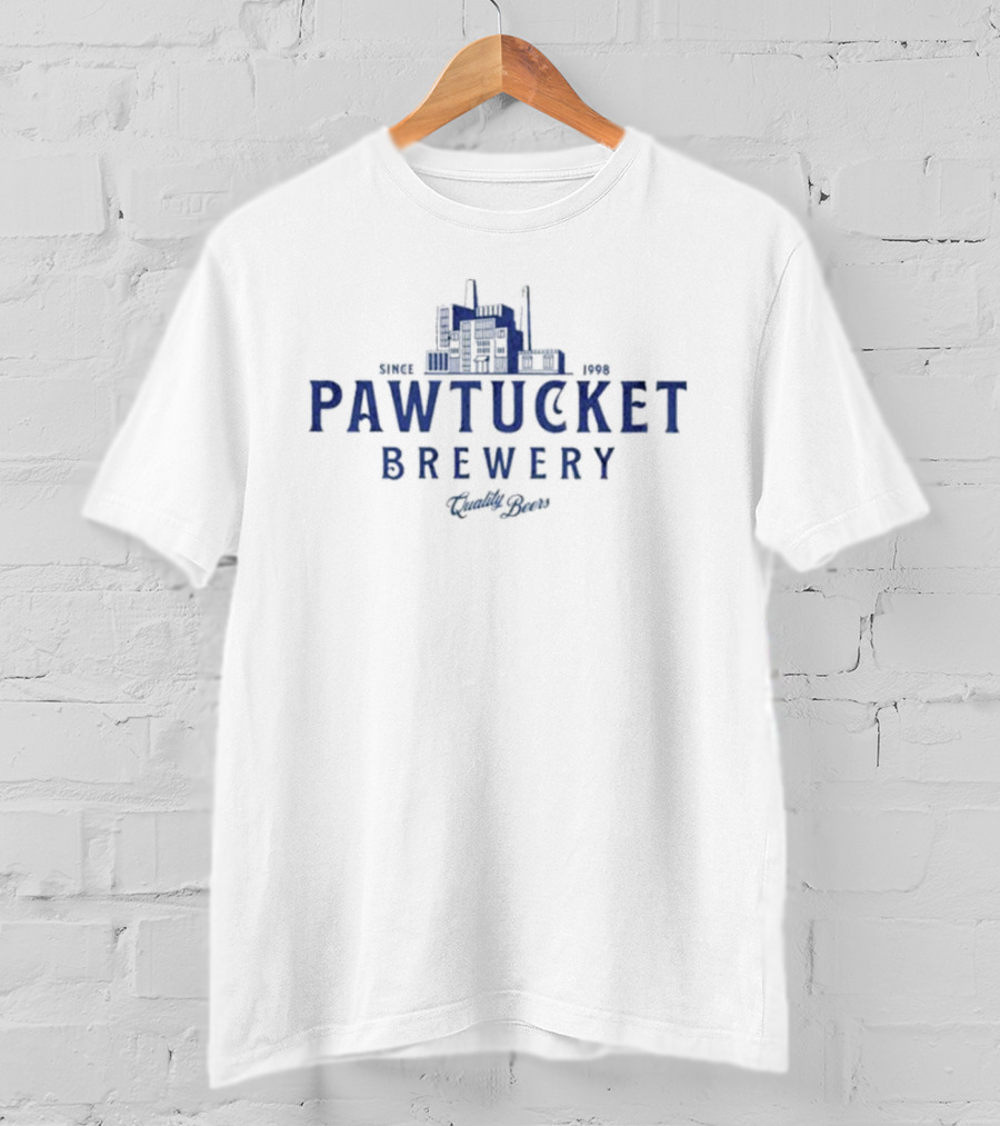 Family Guy Pawtucket Brewery Since 1936 Quality Beers T-Shirt